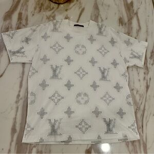 Louis Vuitton White and Blue Patterned Tee
